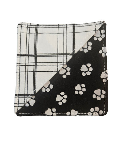 Paw Print/Black Plaid